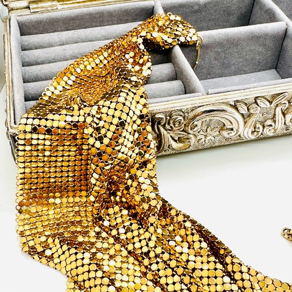 🔥 RARE VINTAGE MESH WHITING DAVIS BIB NECKLACE - Picture 7 of 17